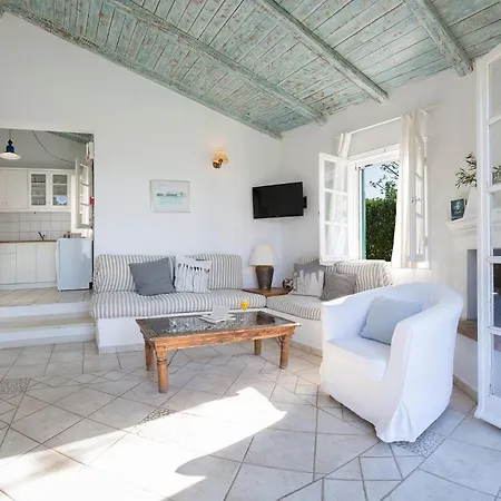 Daphne *